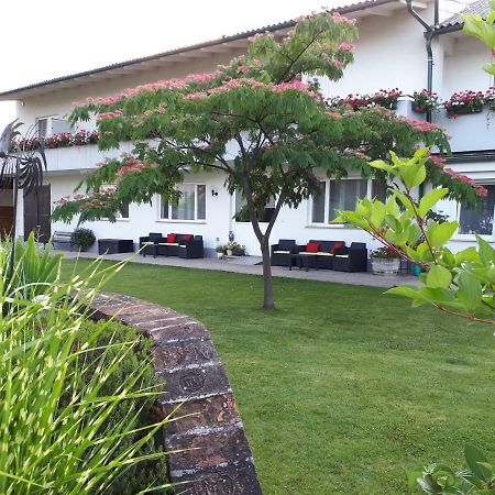 Pension Joseph Haydn Podersdorf am See Exterior photo